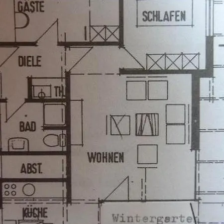 4 J By Interhome